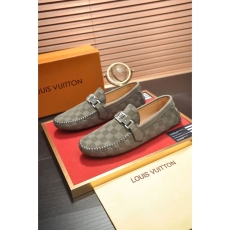 Louis Vuitton Low Shoes